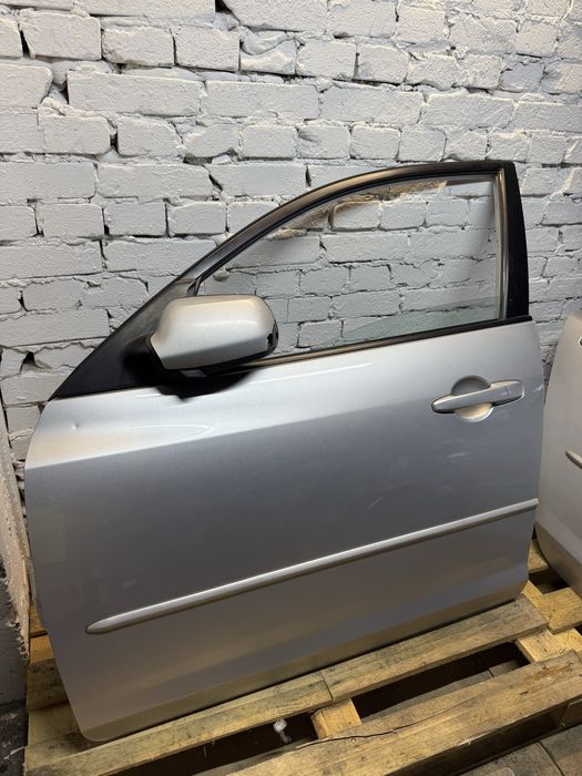 Mazda 3 BK drzwi przednie tylne prawe lewe kolor V22
