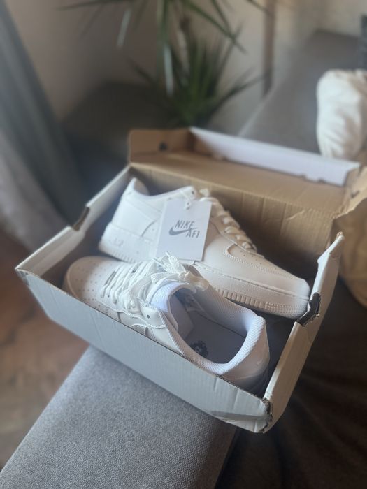 Nike air force one branco