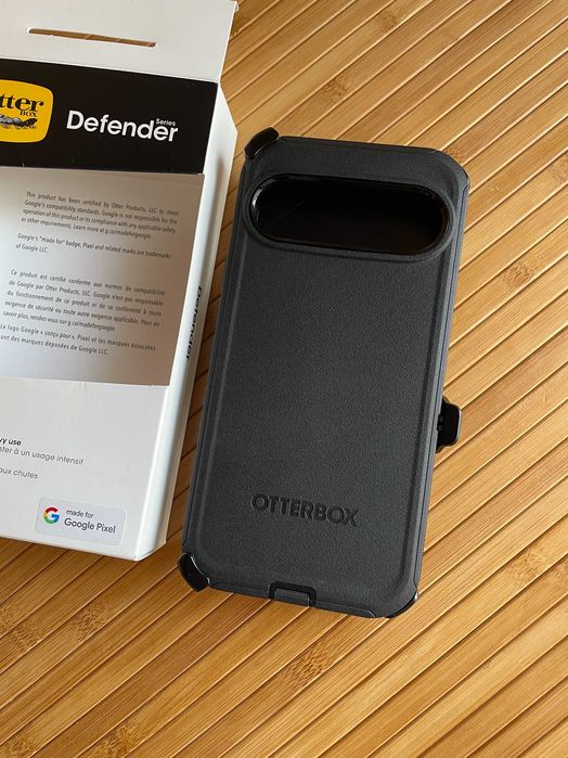 Чохол OtterBox Defender Series для Google Pixel 9 / 9 Pro XL
