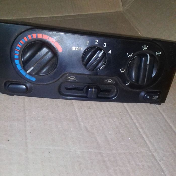 Приборная панель ваз 2101-011-013(под ремонт)+панель управления Ланос