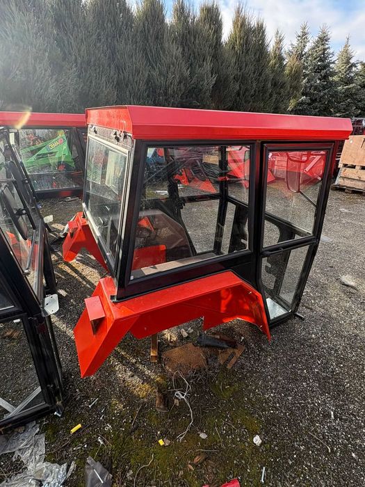 Kabina ciągnika C3360 C360 błotniki maska