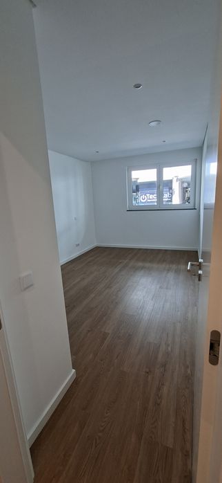 Arrendamento apartamento T3 com piscina privativa