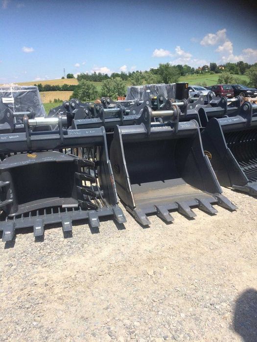 Łyżka 150 cm STRICKLAND  do  JCB  CAT  VOLVO  HITACHI  16-24 ton