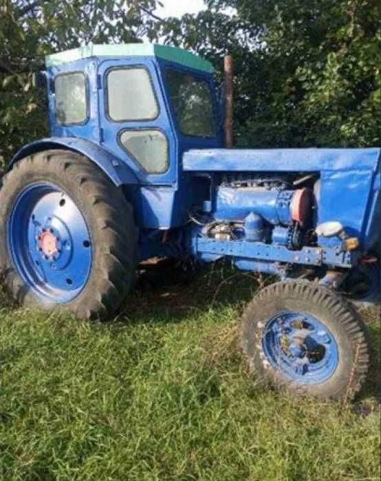 Продам Трактор т40