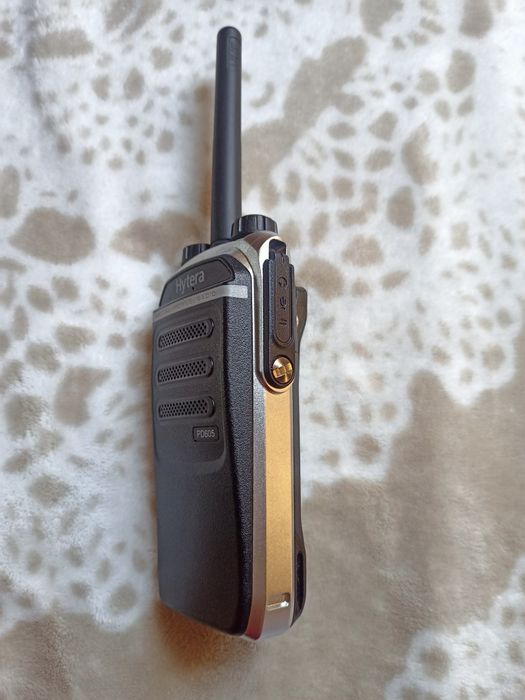 Радіостанція Hytera PD605