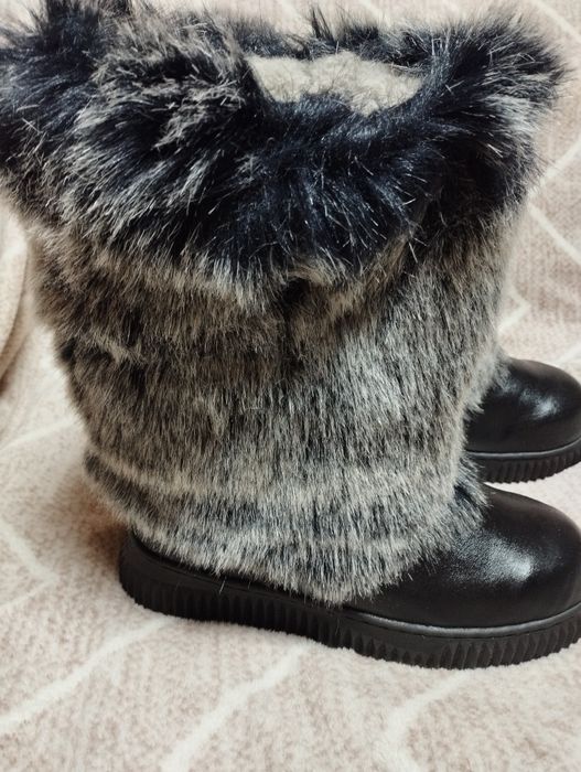 Продам унты ручной работы