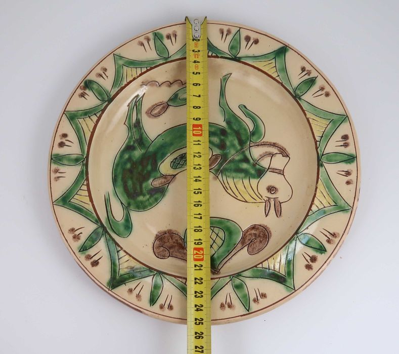 Prato de barro policromado Romênia