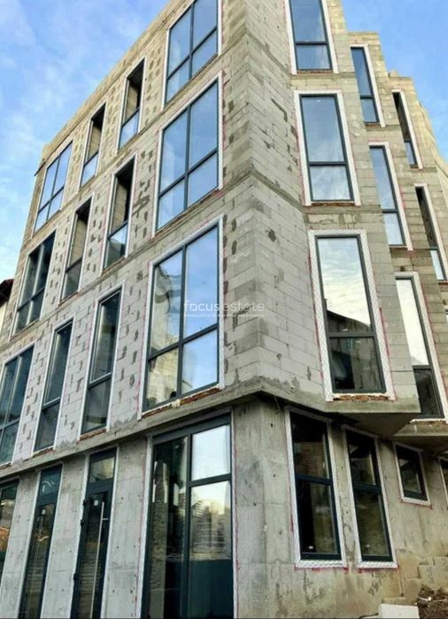 Продаж будівлі на Печерську 543м2