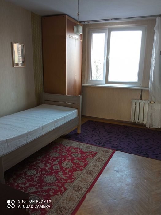 Pokój w 3-pokojowym mieszkaniu, Krzyki ul. Orzechowa