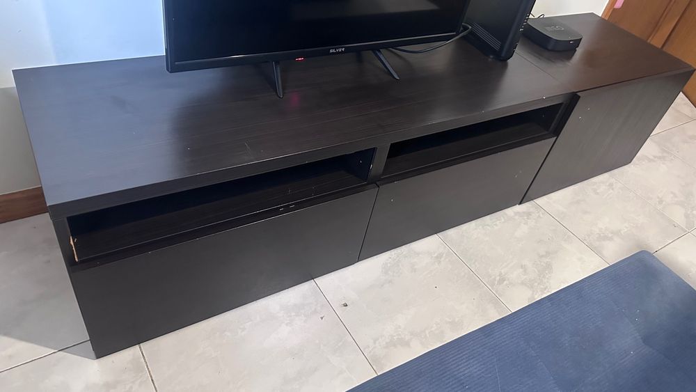 Estante rack para tv preto