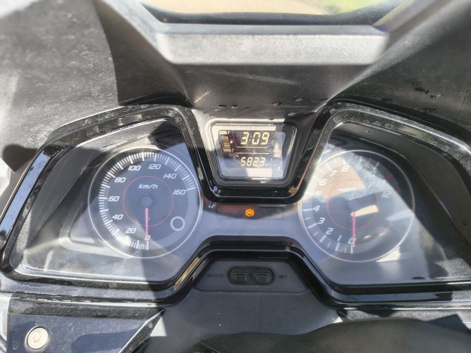 Honda  Forza  125