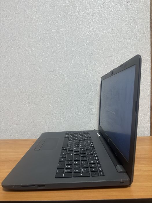 Ноутбук HP 250 G7, ідеальний стан, 8/256 гб