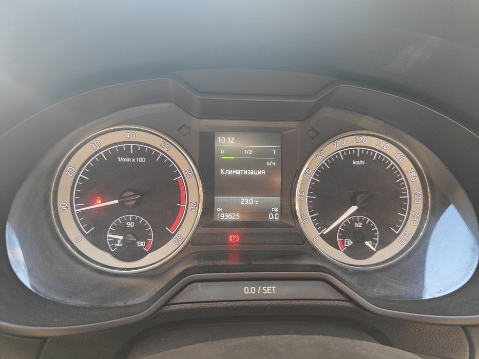 Продам Skoda Octavia A7 2017 г. 1.8 6ст.Мех.