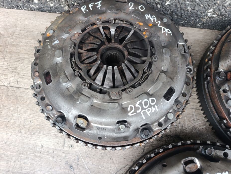 Щеплення маховик RF7J 2.0 Citd Mazda 6 5 MPV мазда