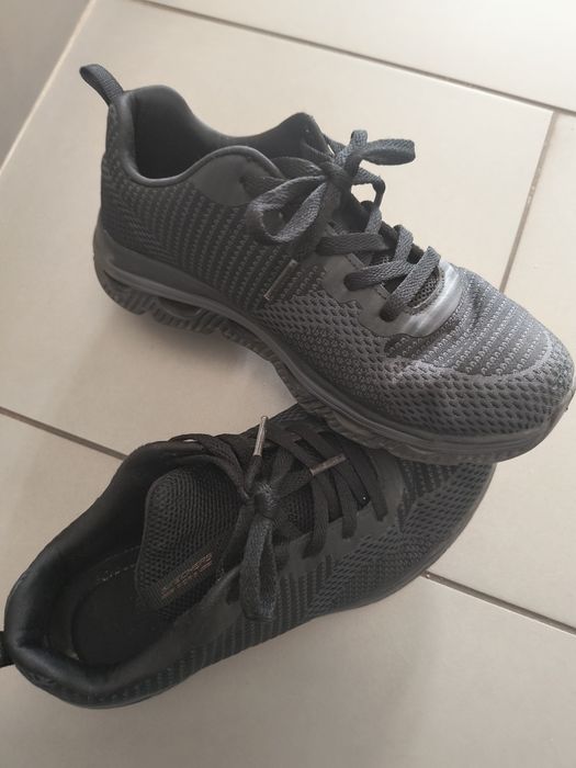 Sprzedam buty sportowe na chłopca