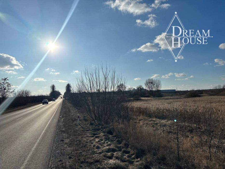 Продаж земельної діялянки комерційного призначення