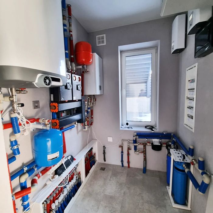 Будинок 206 м2 панорама 180° з ремонтом с. Лісники Обухівский район