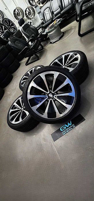Оригінальні диски R22 Porsche Macan