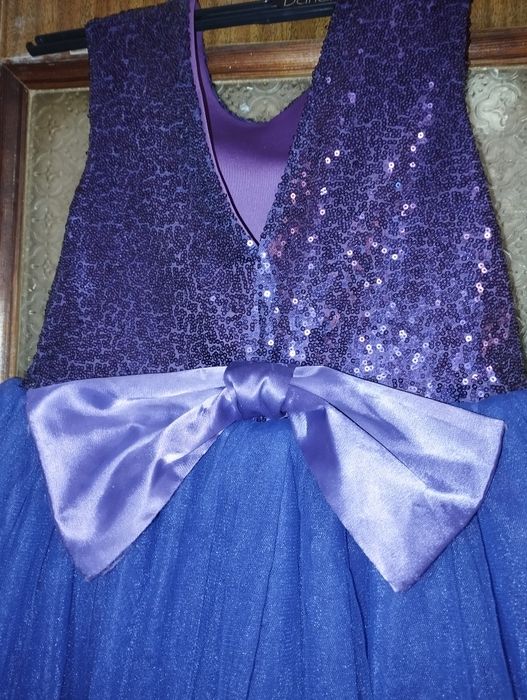 Сукня для дівчинки