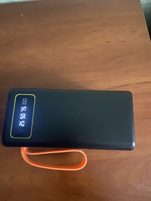 Powerbank з ліхтариком на 100.000