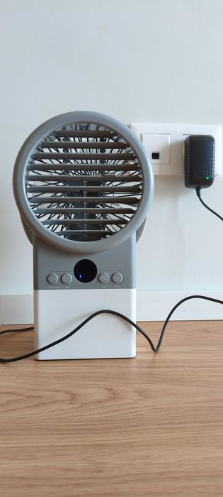 Ventoinha/Fan refrescante com. reservatório de água/gelo 3 velocidades