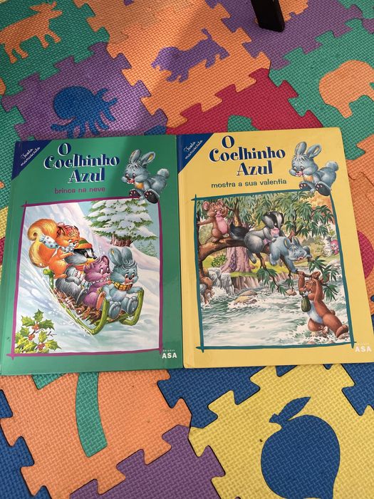 Livros da coleção “ o coelhinho azul”