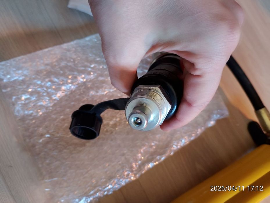 Zaciskarka hydrauliczna do pex,stal , miedź 6T