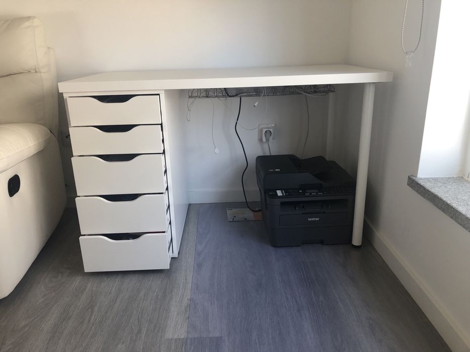 Secretária branca, 120x60 cm, como nova