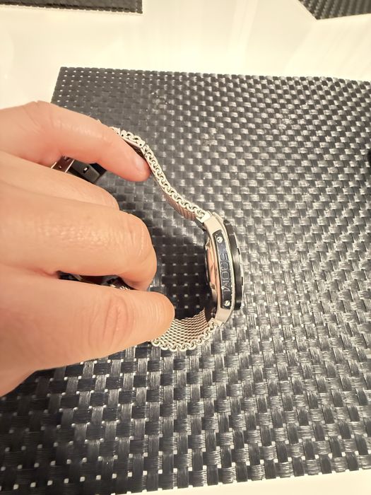 Продам надійний годинник