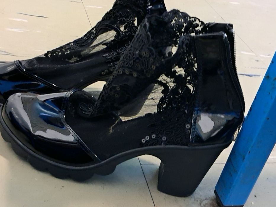 Sprzedam Nowe Buty Damskie