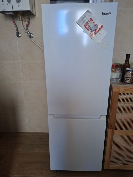 Frigorífico combinado pequeno