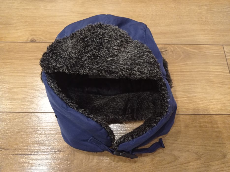 Czapka uszatka granatowa