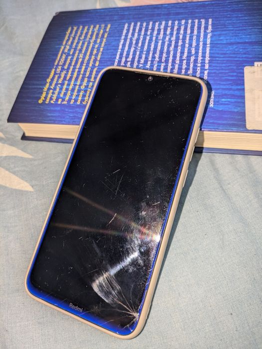 Xiaomi redmi Note 8 і Google Pixel 3A