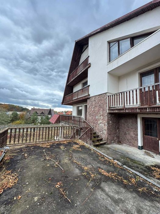 Продаж просторого Будинку у затишному с. Бірки