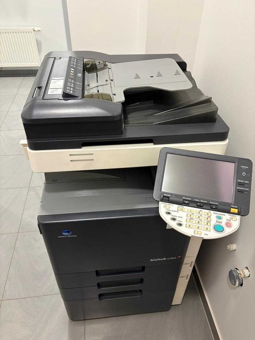 Konica minolta bizhub C253 sprawna