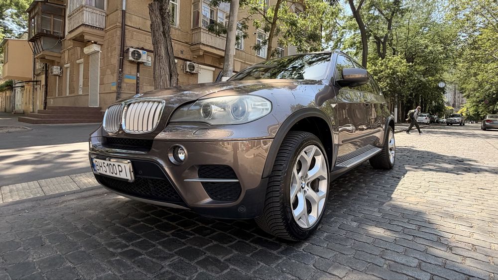BMW X5 2011, дизель 3.0, xDrive