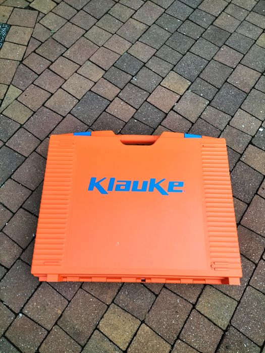 Zaciskarka do rur klauke