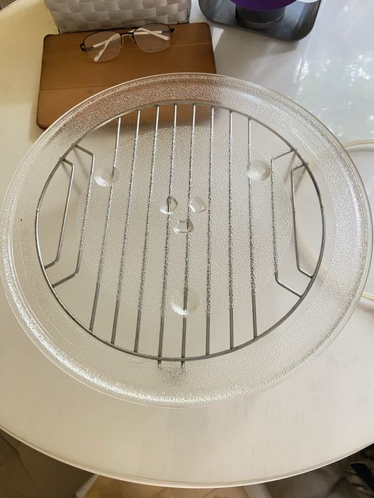 Тарелка, роллер, решотка для гриля в микроволновку Panasonic.