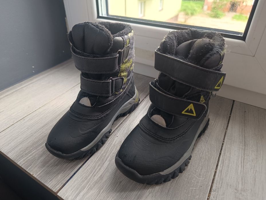 Buty zimowe dla chłopca rozm 26