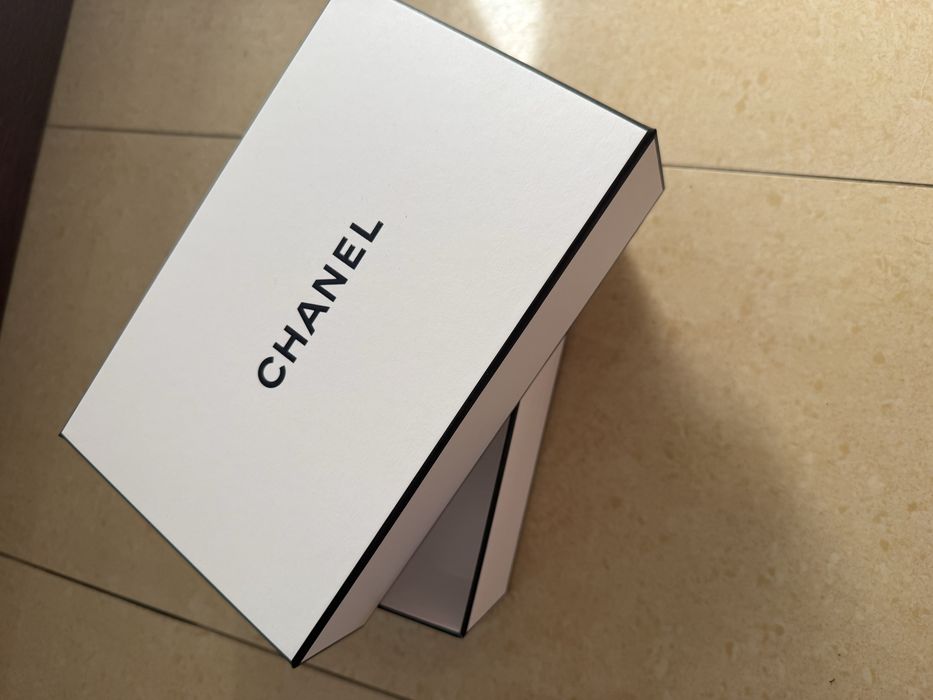 Pudełko kartonik Chanel