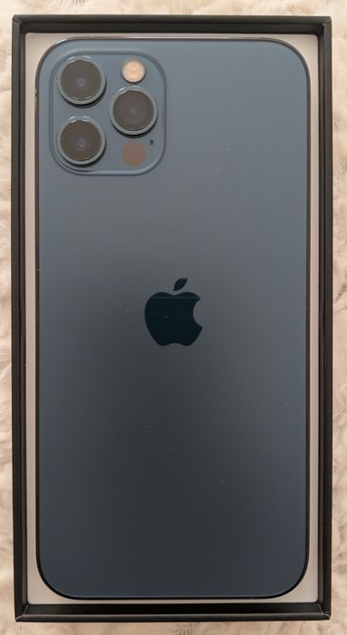 iPhone 12 Pro 128Gb.