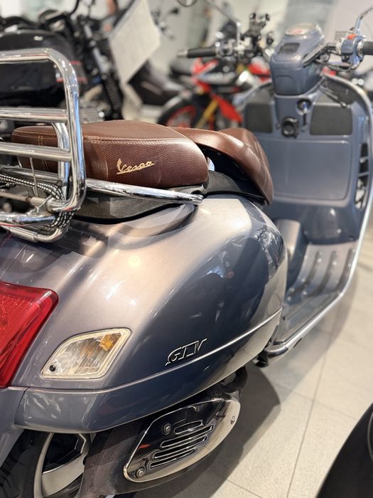 Vespa GTV 250 i.e top em excelente estado