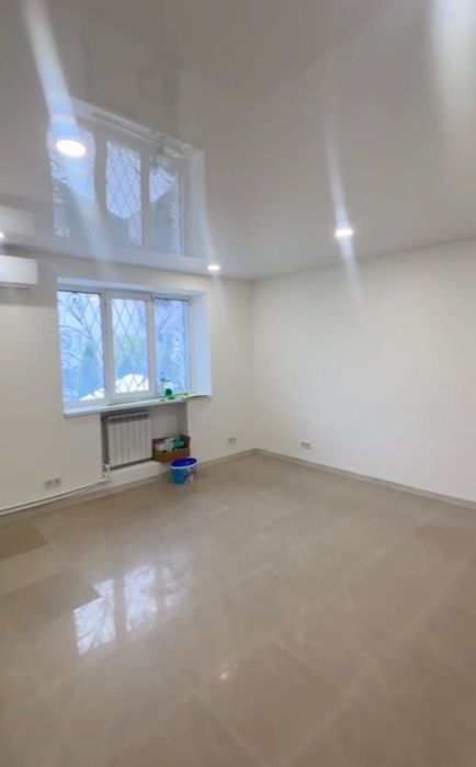 Здаю приміщення в центрі