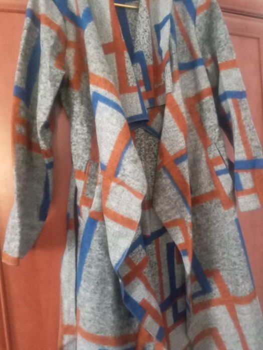 Продам кардиган.