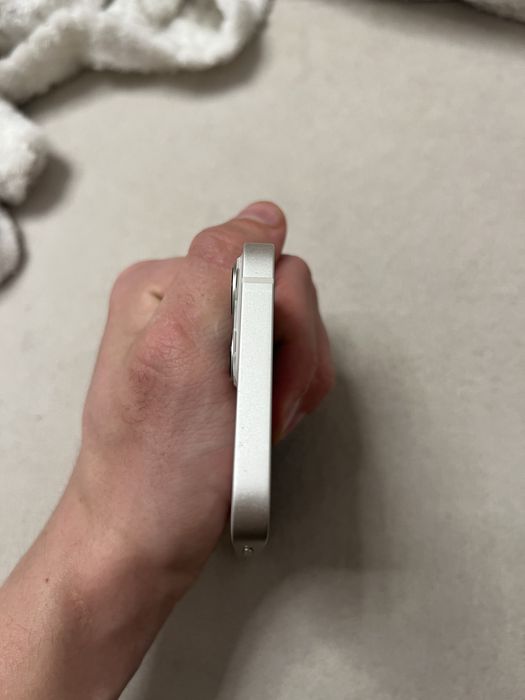 Iphone 13 white 128Gb