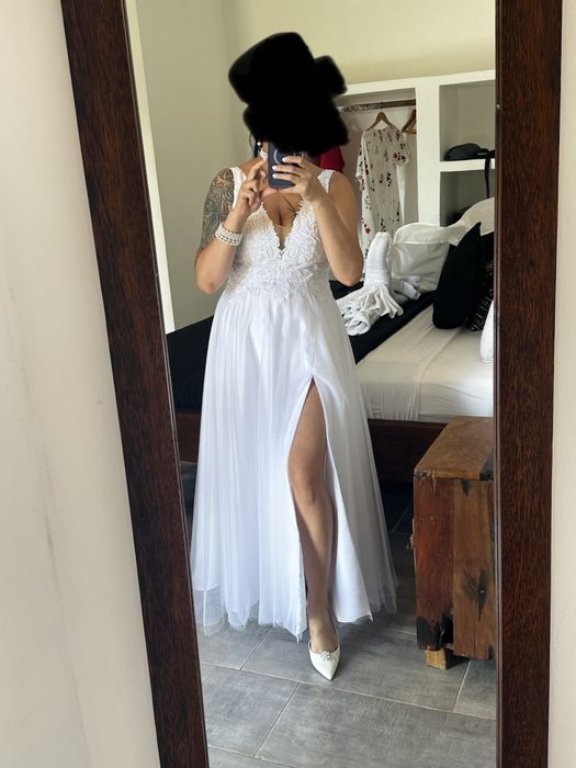 Sukienka ślubna biała