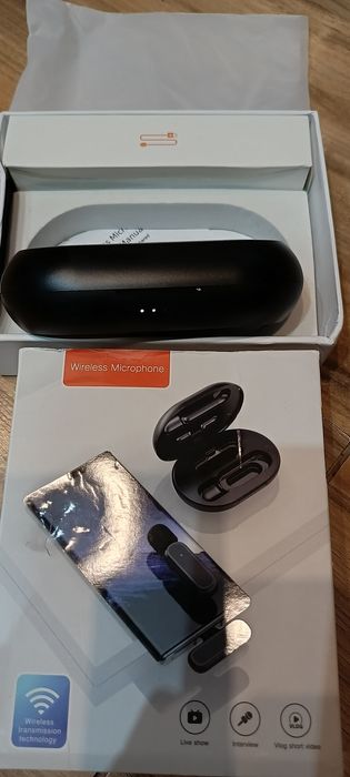 Mikrofon bezprzewodowy podwójny,krawatowy typu c ,z etui ładującym!