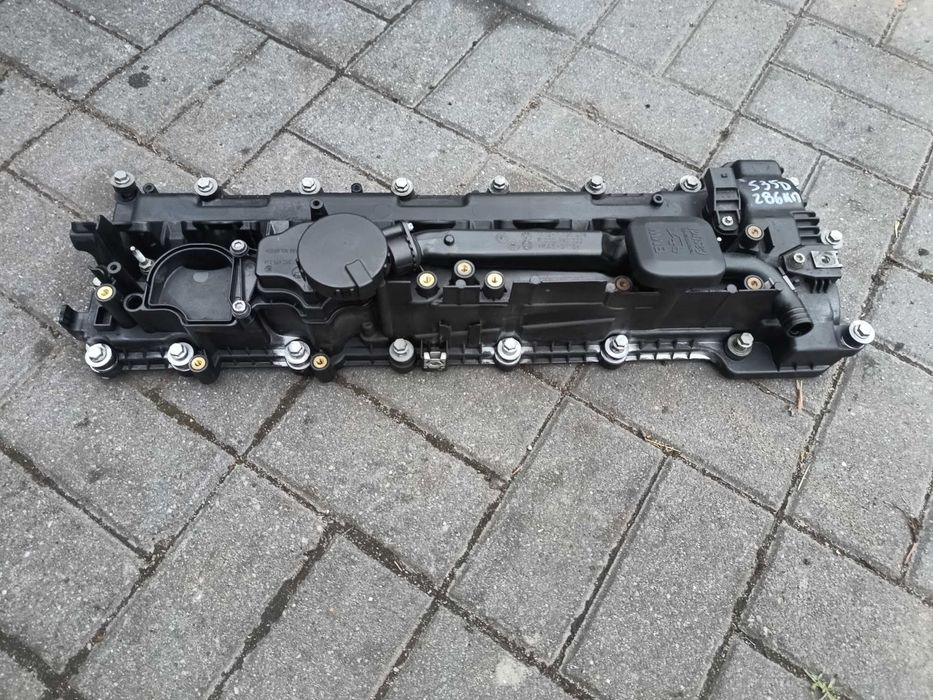 BMW e90 e92 335d e60 535d E70 X5 X6 E71 3.0 SD 286KM Pokrywa zaworów