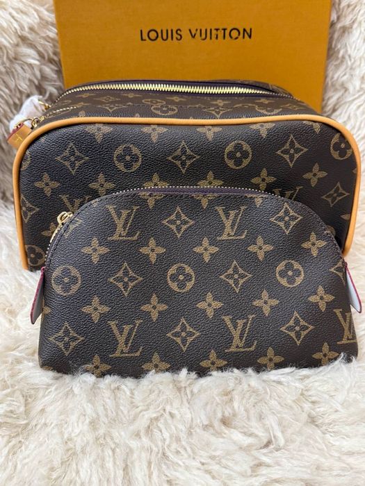 Набір косметичок LV