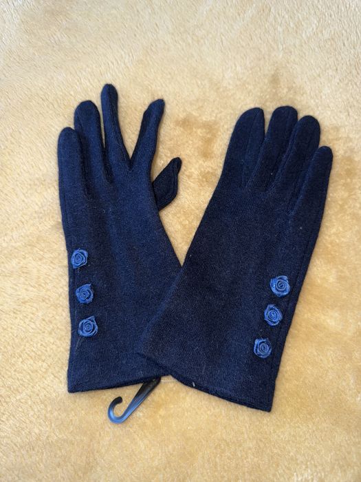 Luvas de senhora novas